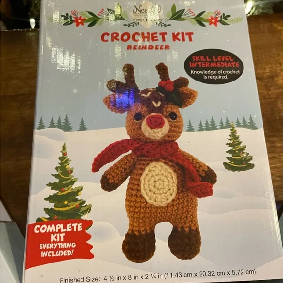 NEW Christmas Crochet Bundle of small reindeer penguin and gingerbread man kits - Picture 4 of 8